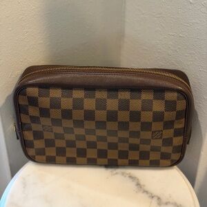 Louis Vuitton Brown Damier Ebene 26c Cosmetic Pouch